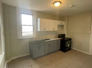 270 4th St FLOOR 3, Newark, NJ 07107