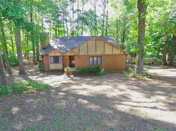 1203 Sabina Dr SE, Jacksonville, AL 36265