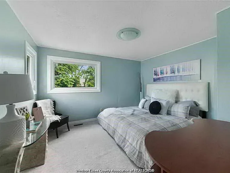 6711 Riverside Dr E — Photo 26