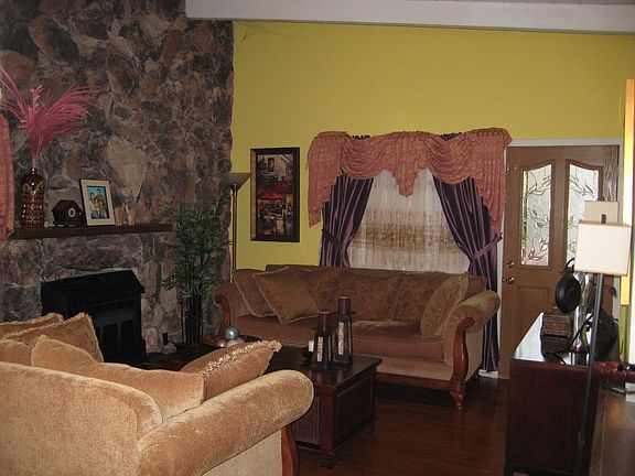 5th image of 30458 Oakmont Way