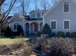 37 Reservoir Ridge Dr, Southington, CT 06489