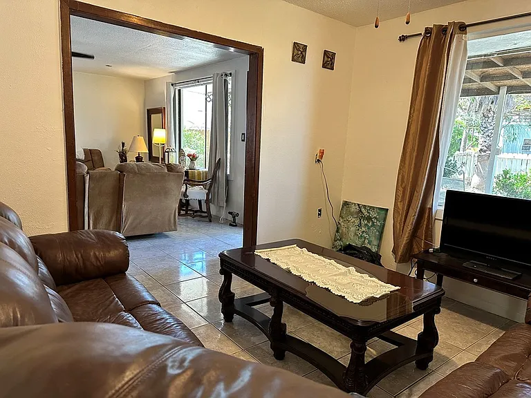 3174 Del Rio Blvd — Photo 6