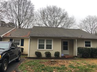 3639 Heathrow Dr, Winston Salem, NC 27127
