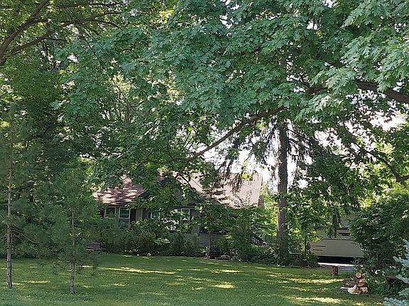 2nd image of 1215 Wexford Ave