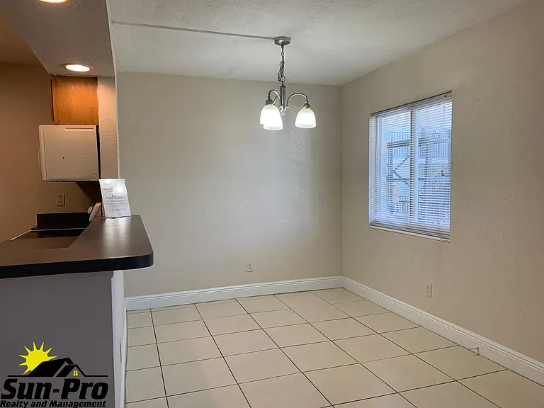 900 S Peninsula Dr #210 — Photo 4