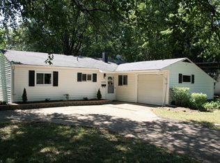 34555 W Point Dr, North Ridgeville, OH 44039
