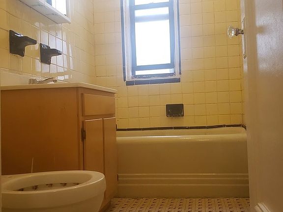 5th image of 435 Fort Washington Ave APT 5E