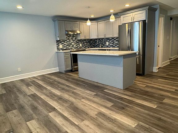 5th image of 3703 27th St #1