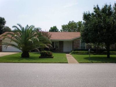 125 Nandina Rd, Gulf Breeze, FL, 32561