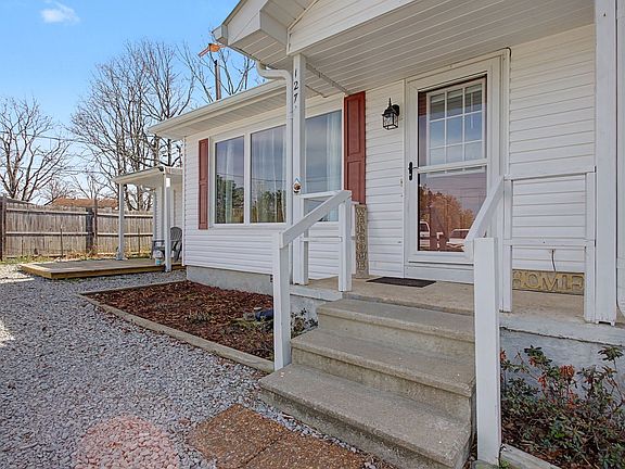 5th image of 127 Rockhouse Rd