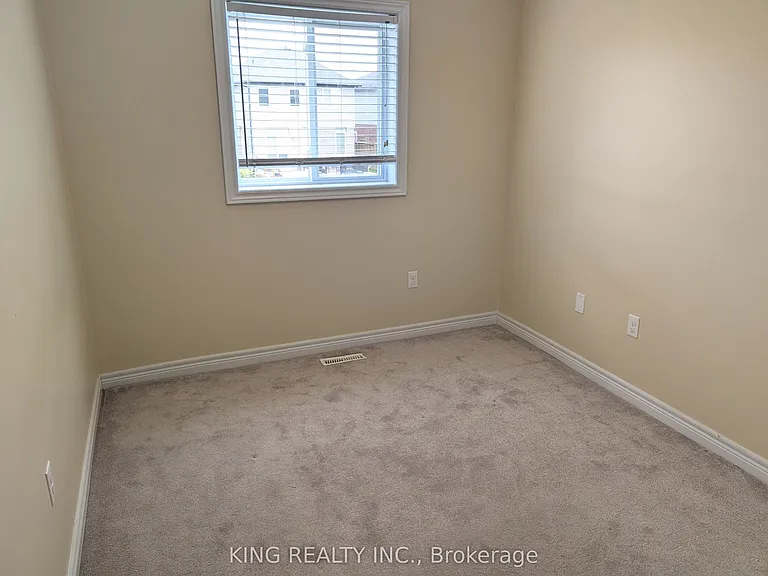 1834 Reilly Walk — Photo 9