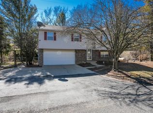 7050 Lockmann Rd, Collinsville, IL 62234