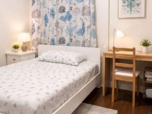 387X S Elmwood St, Burnaby, BC V5G 1R8