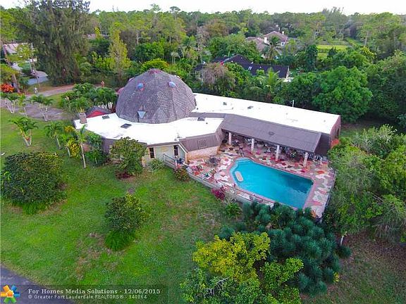 4th image of 6283 NW 66th Ave