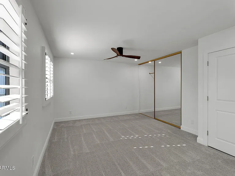 2542 W Nopal Ave — Photo 26