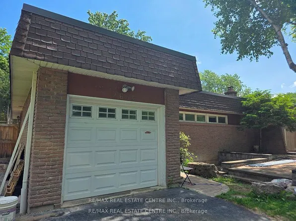 2644 Kinnerton Cres #Basement, Mississauga, ON L5K 2B2