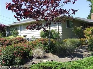 1140 A Ave S, Edmonds, WA 98020