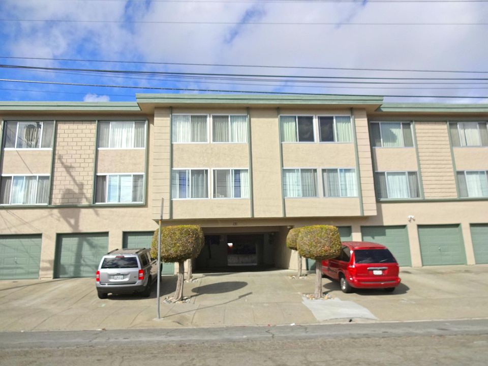 1st image of 131 Santa Maria Ave APT 9