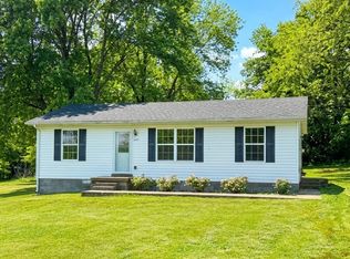209 N Center St, Irvington, KY 40146