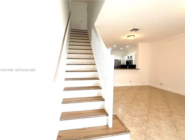 2560 Cordoba Bnd — Photo 4