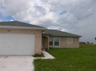213 NW Douglas Pkwy, Cape Coral, FL 33993