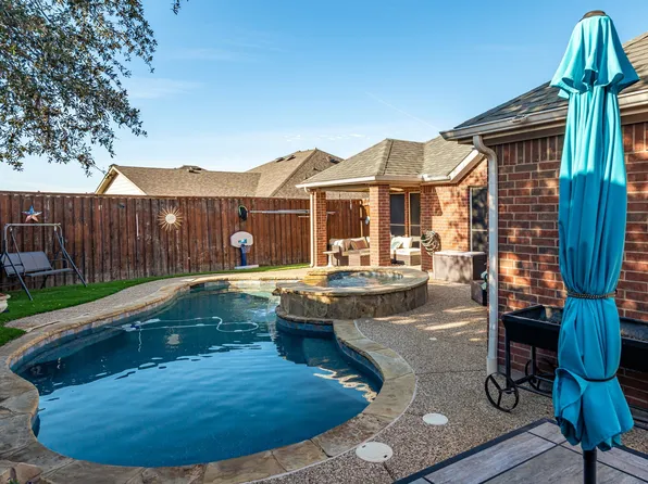 305 Tarpan Trl, Celina, TX 75009