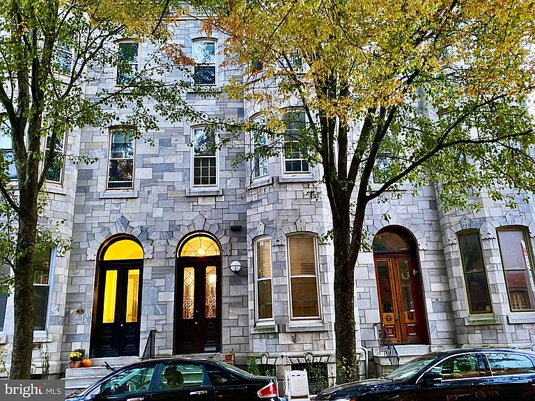 2114 Pine St #3F — Photo 2