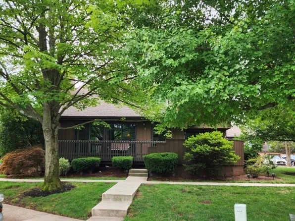 72 Kingsberry Dr, Franklin Twp., NJ 08873