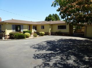 145 Bloomfield Rd, Sebastopol, CA 95472