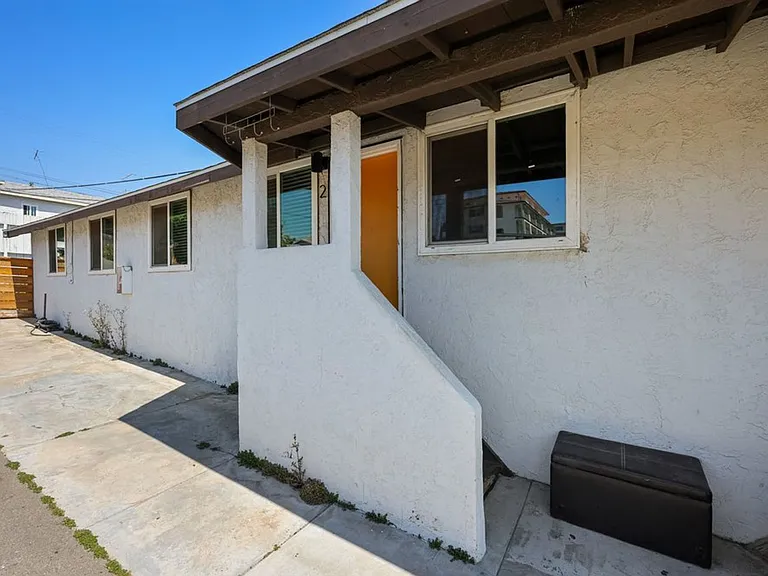 314 E 31st St, National City, CA 91950 — Photo 2