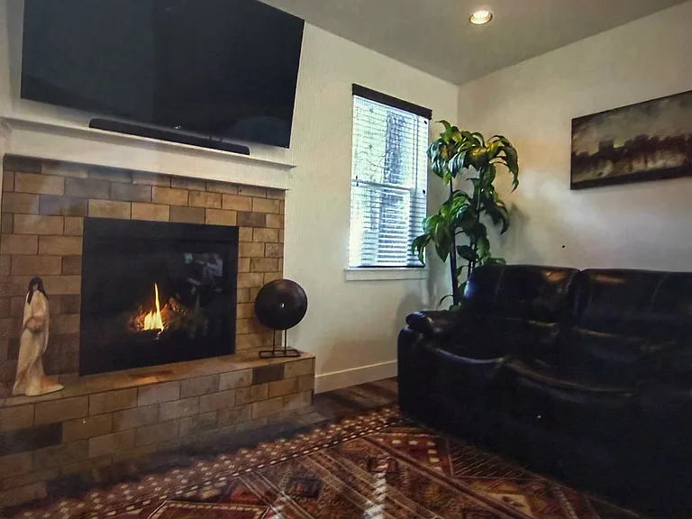 2309 W Mission Timber Cir — Photo 4
