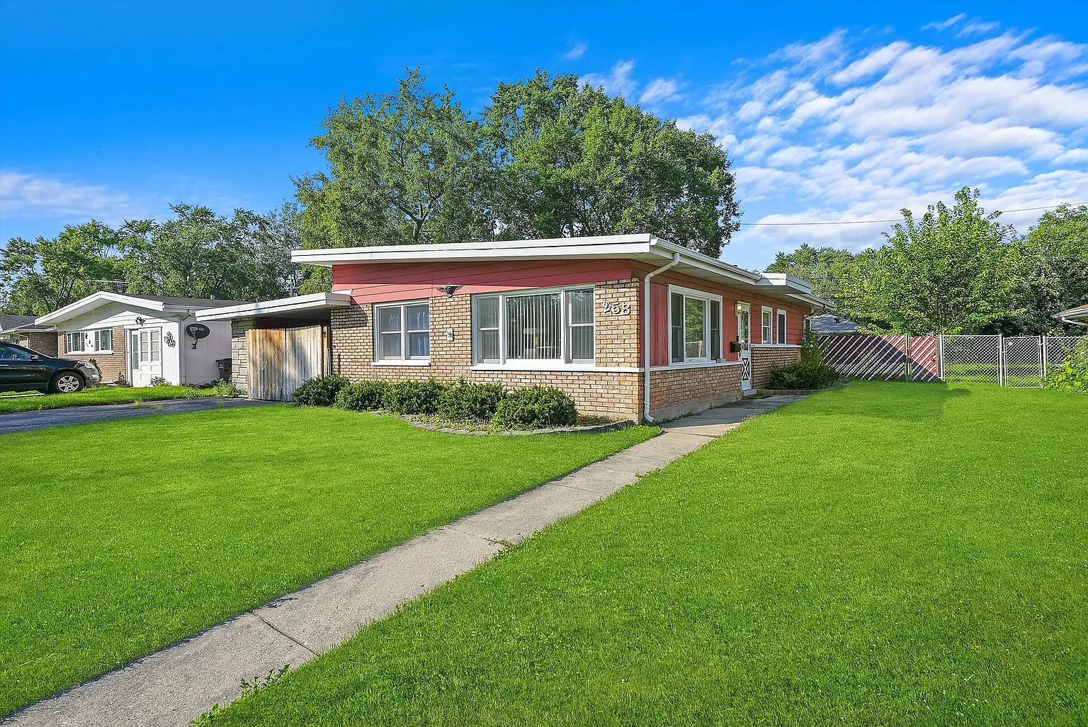 258 Sangamon St photo 1