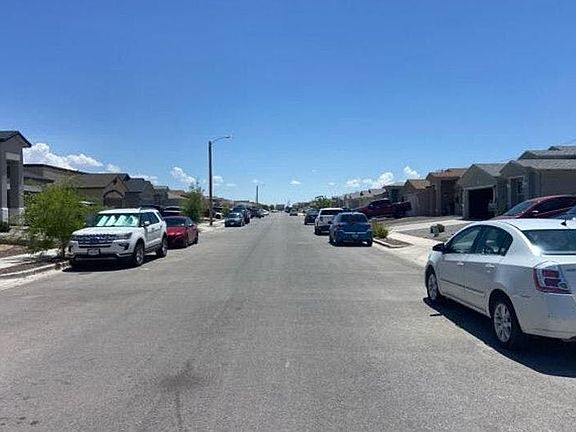 4th image of 13744 Flora Vista Ave