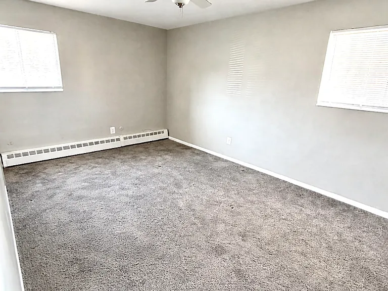 3611 Rochester Rd — Photo 4