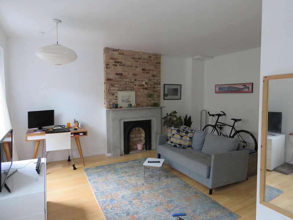 1st image of 635 Carlton Ave #2