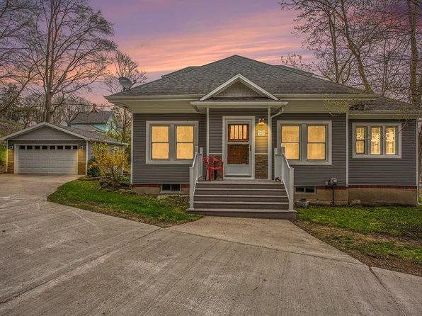 330 Davis Ct, Ionia, MI 48846