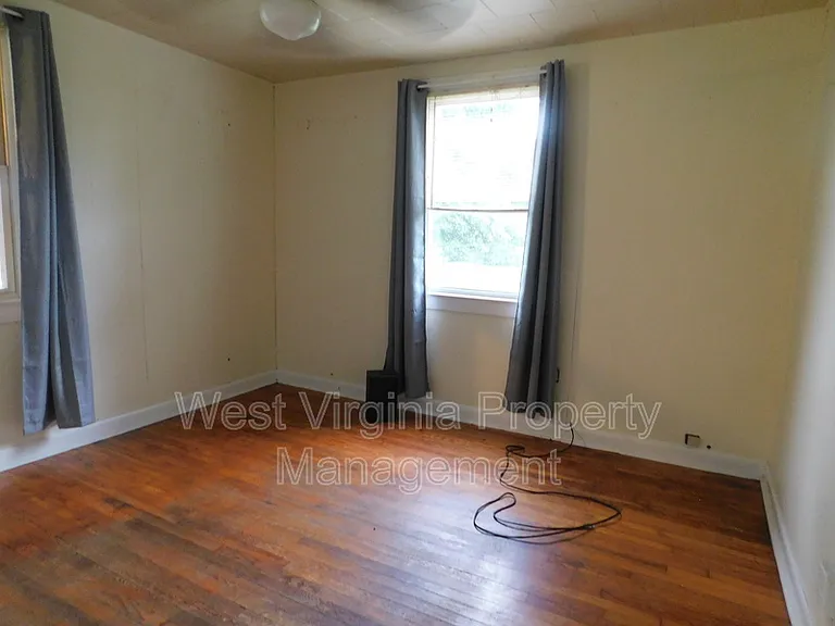 186 Benedict Ln — Photo 14