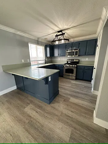 13247 Bandera Dr