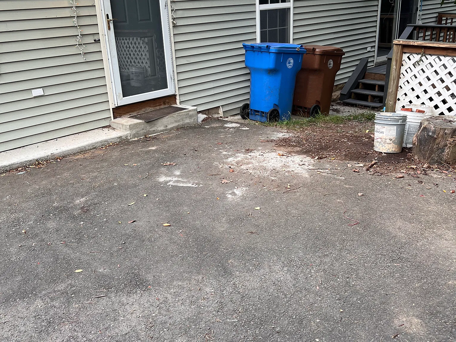 2 bed, 1820 sqft, $2,200 — Photo 1