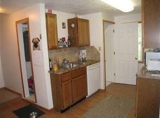 5647 Bartlett Rd, Bedford Hts, OH