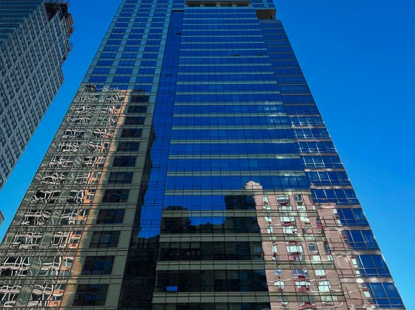350 West 42nd Street image 16 of 33