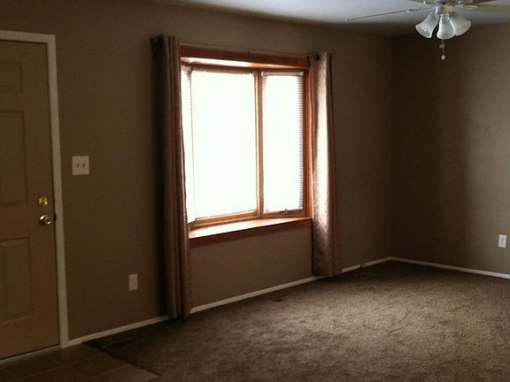 4th image of 9123 Funston Blvd