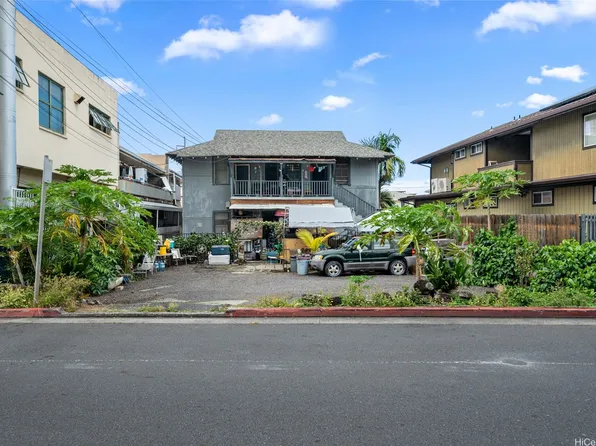 507 Hiram Ln, Honolulu, HI 96817