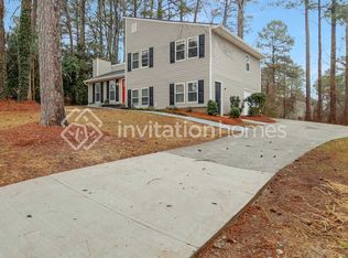 4496 Fowler Ln, Snellville, GA 30039