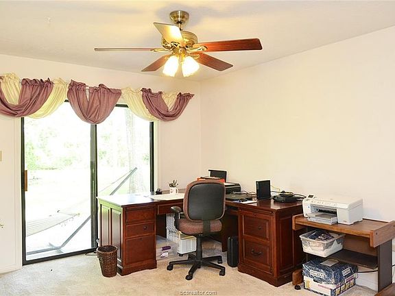 5th image of 7012 Wood Oaks Dr