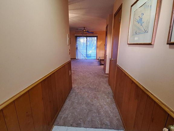 2nd image of 1105 Powell Ave