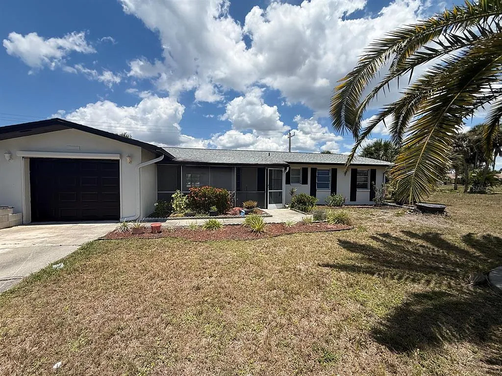 3 bed, 2.0 bath, 1747 sqft, $1,750 — Photo 1