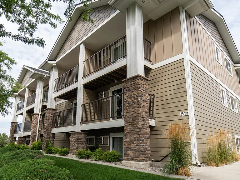 Railhead Apartments — Photo 13