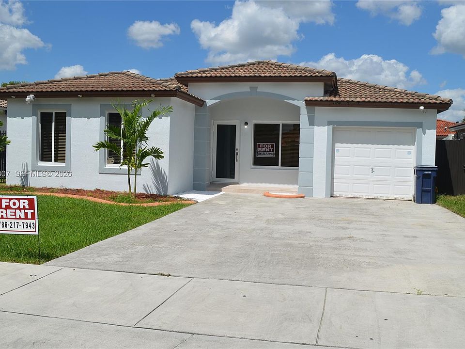 1st image of 13867 SW 258th Ln