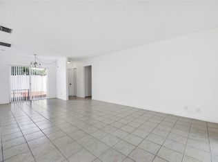 9185 SW 5th St APT A, Boca Raton, FL 33428